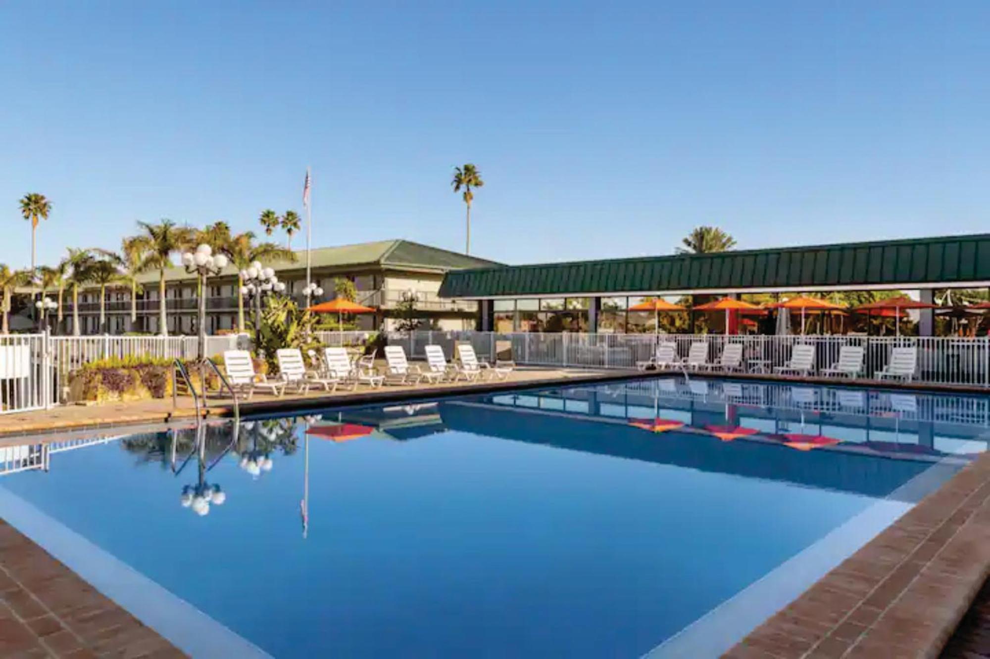 Getaway At The Marina Aparthotel South Bradenton Εξωτερικό φωτογραφία